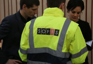 Expert SOFIS préparant votre établissement à la visite de la commission de sécurité ERP pour assurer la conformité incendie et sécurité.